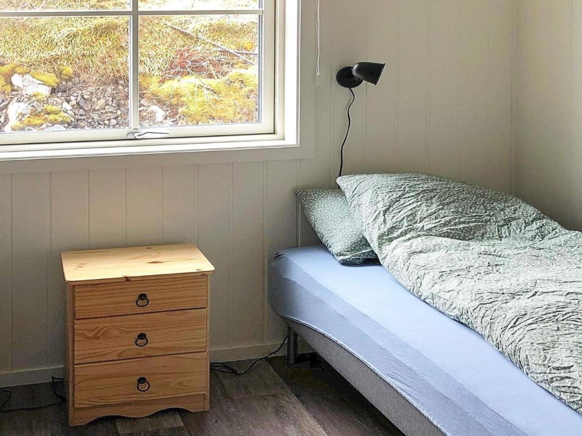 6 Person Holiday Home In Kverva Dyrvik Kültér fotó